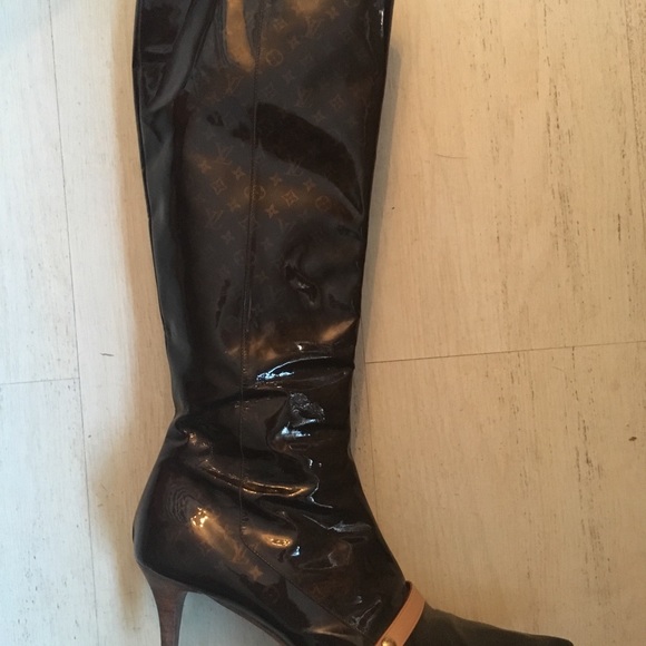 Louis Vuitton Patent Leather High Boots - Picture 4 of 4